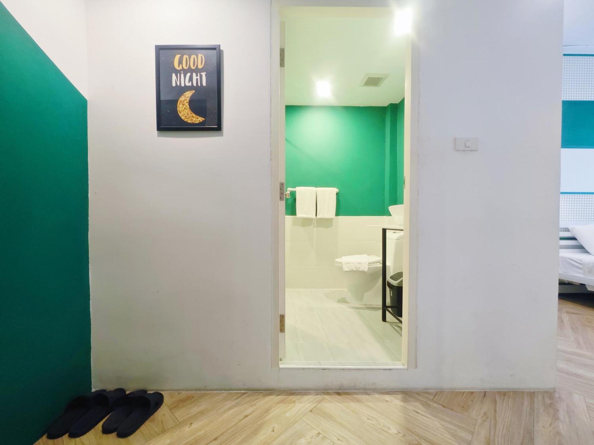 Ostay Asoke Bangkok Makkasan Bagian luar foto